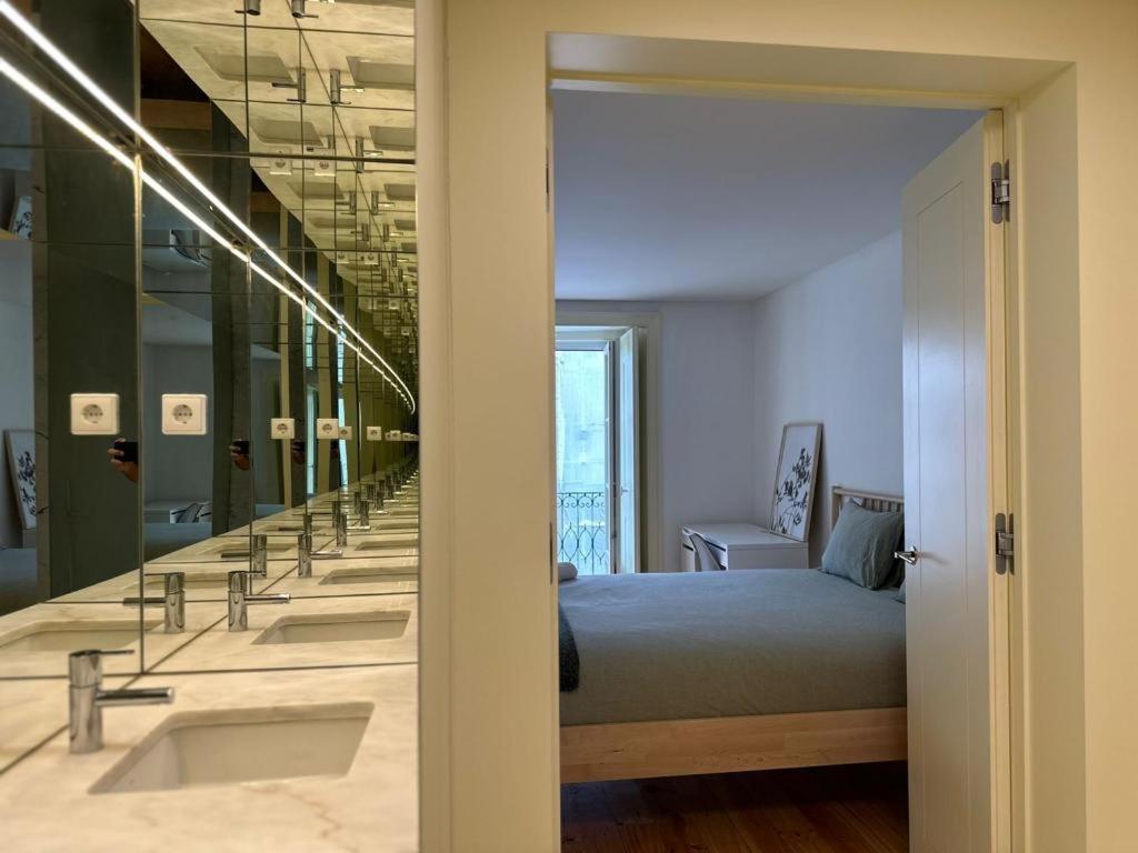 Central Bedroom In Shared House In Chiado - Historic Center Of Lisboa Exteriér fotografie